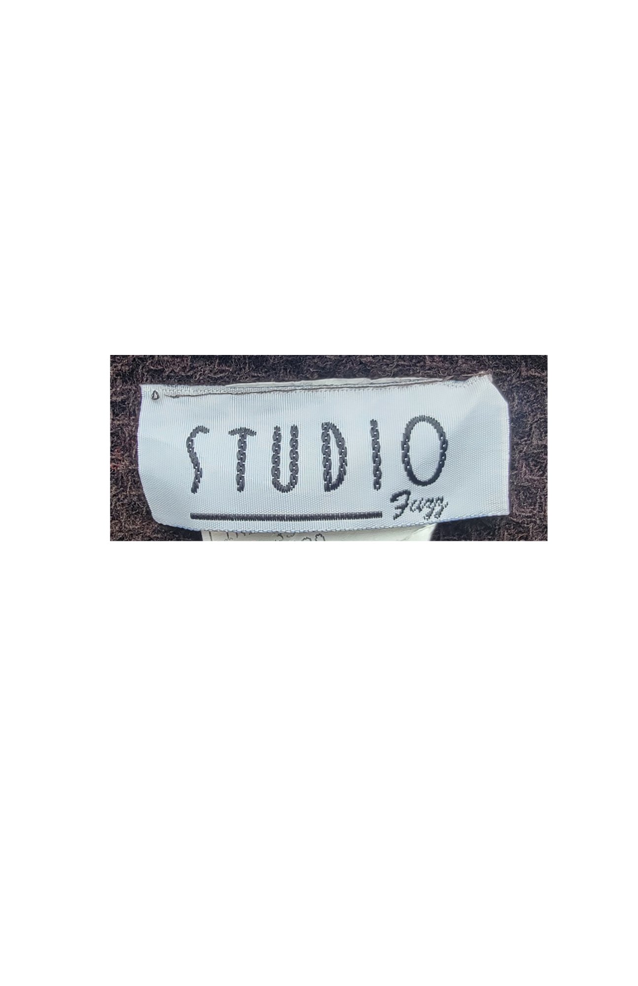 Vintage studio fuzz tag